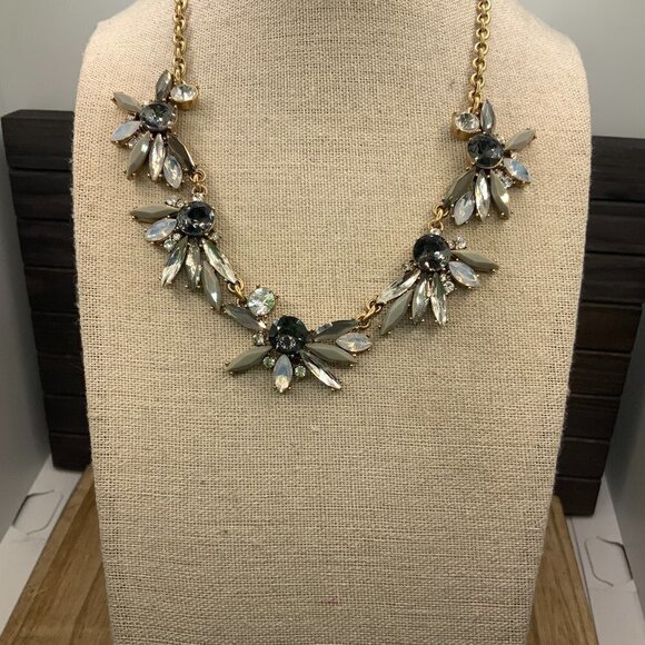 J. Crew Crystal Rhinestone Gold Tone Chain Link Necklace - Picture 2 of 7